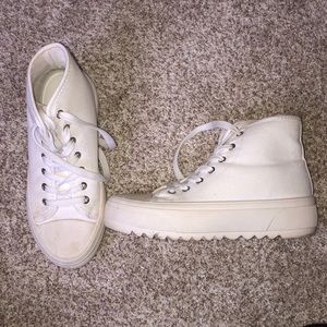 Super cute, trendy white platform high-top converse style shoes!